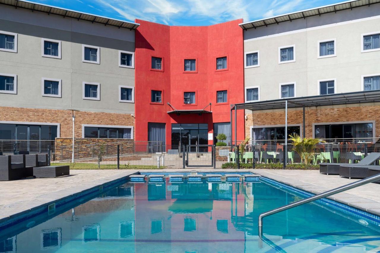 Park Inn By Radisson Polokwane Exterior photo